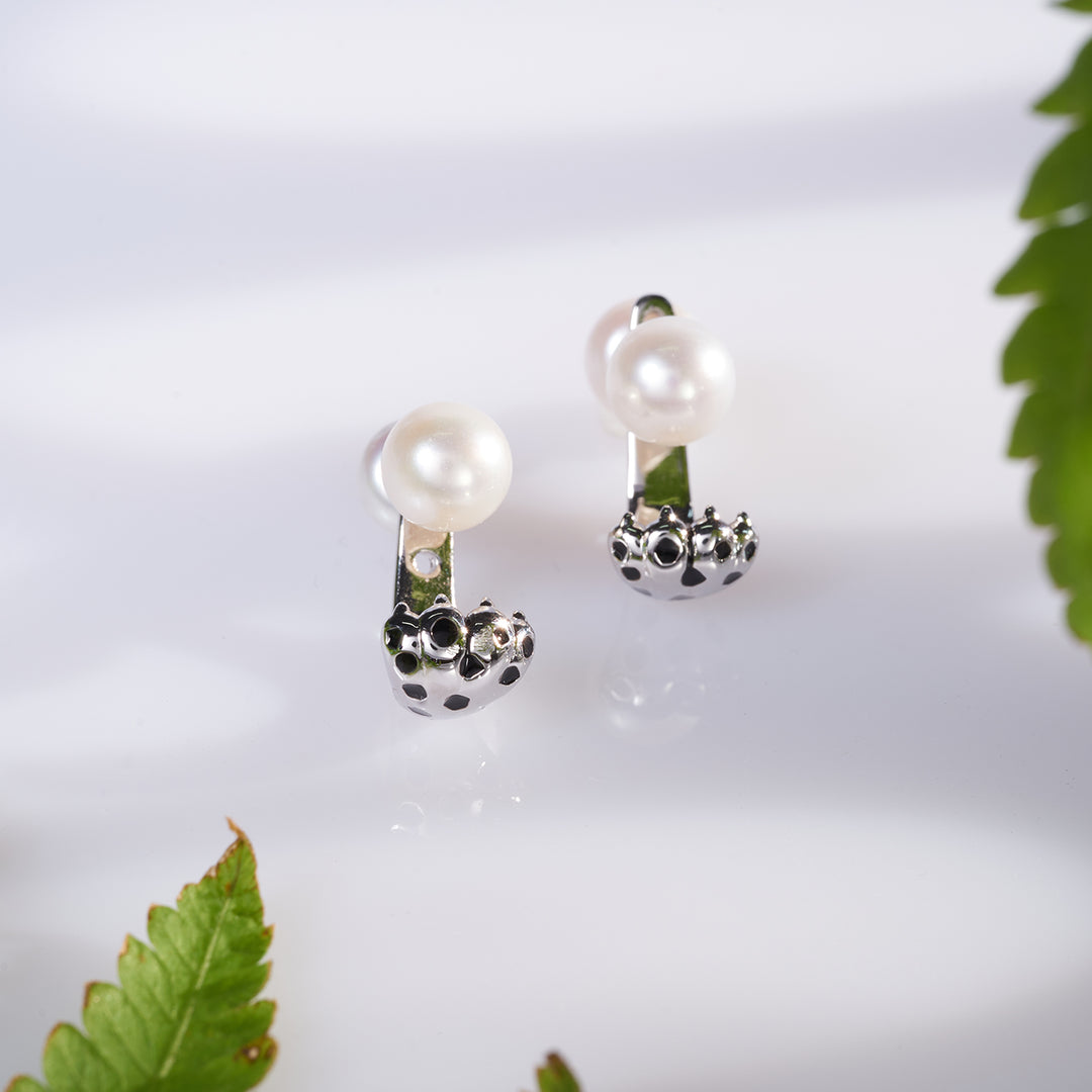 Pendientes de perlas de agua dulce con brillo superior WE00727 | SAFARI