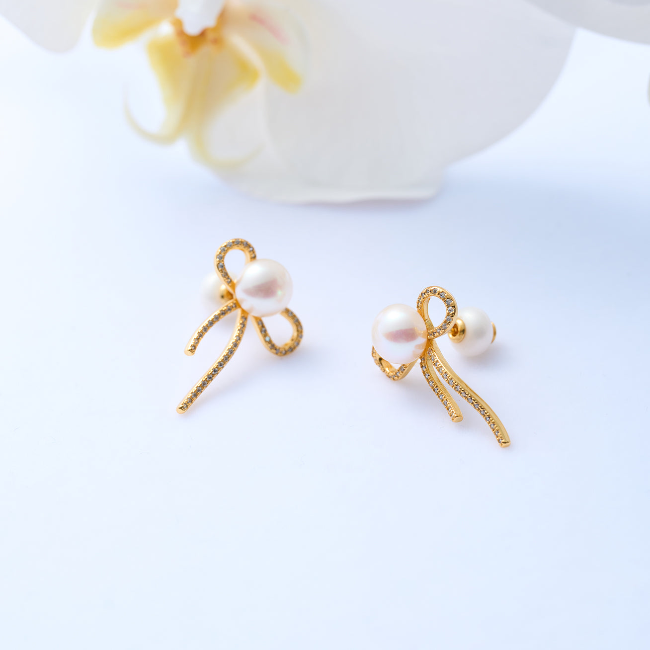 Top Grade Freshwater Pearl Earrings WE00800 | RIBBON - PEARLY LUSTRE