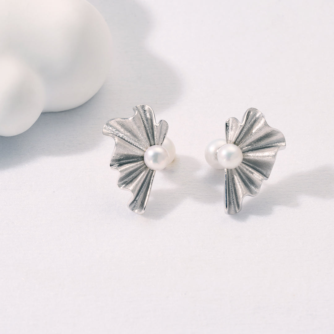 Elegant Freshwater Pearl Earrings WE00803