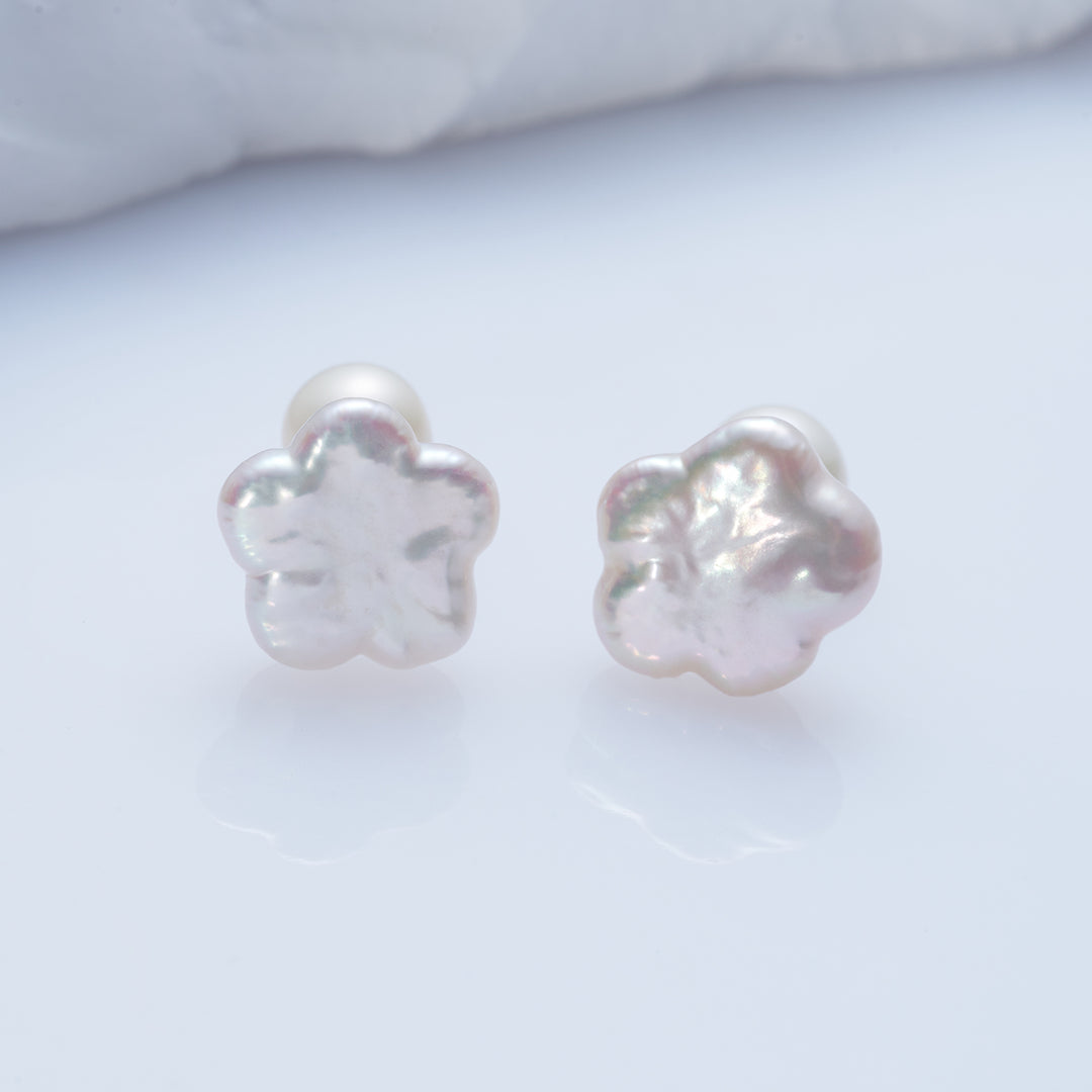 Pendientes elegantes de perlas de agua dulce WE00813| JARDINES