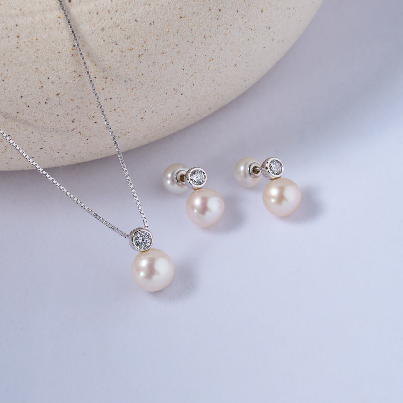 Top Grade Freshwater Pearl Earrings WE00824| BUBBLE - PEARLY LUSTRE