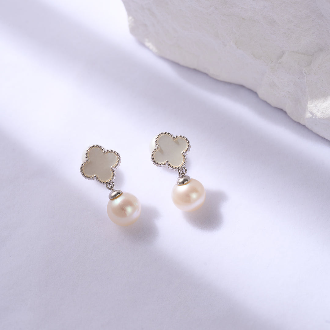 Anting-anting Mutiara Air Tawar yang Elegan WE00829