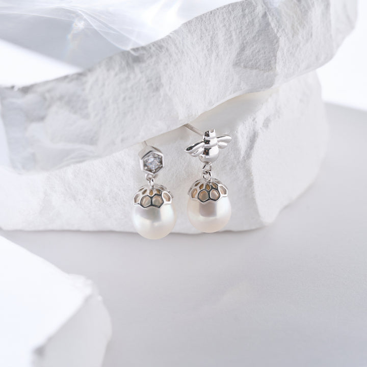 Boucles d'oreilles en perles en forme de goutte de première qualité WE00885 | Croire aux abeilles