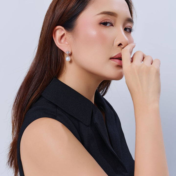 Top Grade Drop Shape Pearl Earrings WE00885 | BEE-LIEVE