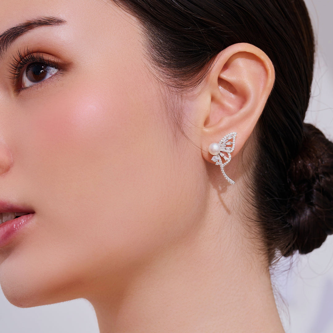 أقراط لؤلؤ المياه العذبة WE00989 | BUTTERFLY