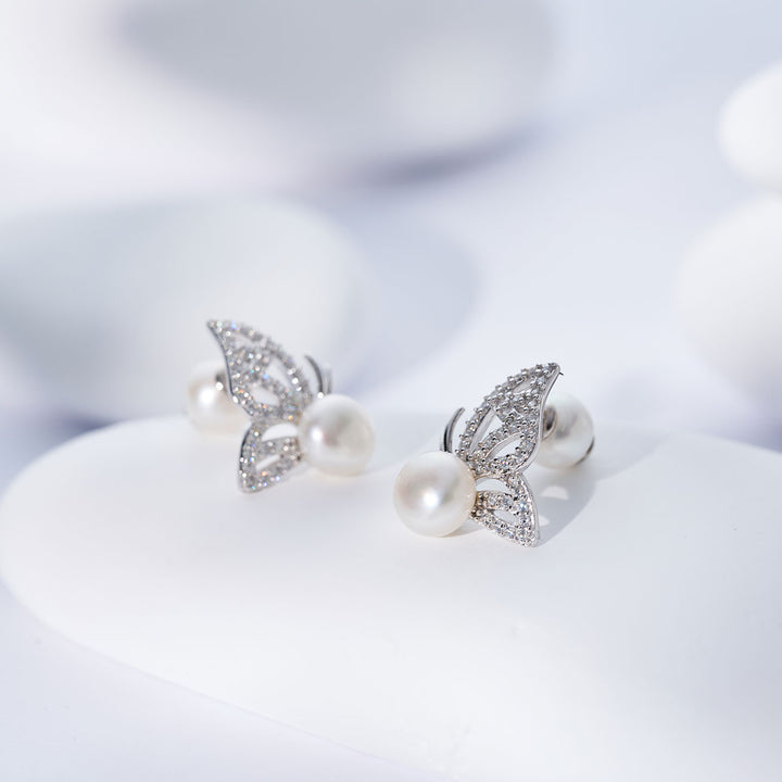 أقراط لؤلؤ المياه العذبة عالية الجودة WE00999 | BUTTERFLY