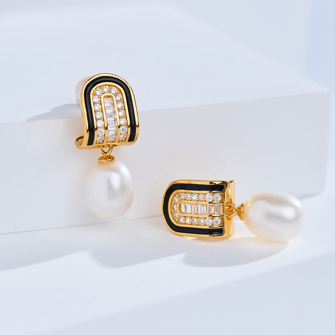 أقراط لؤلؤ المياه العذبة عالية الجودة WE01028 | DECO