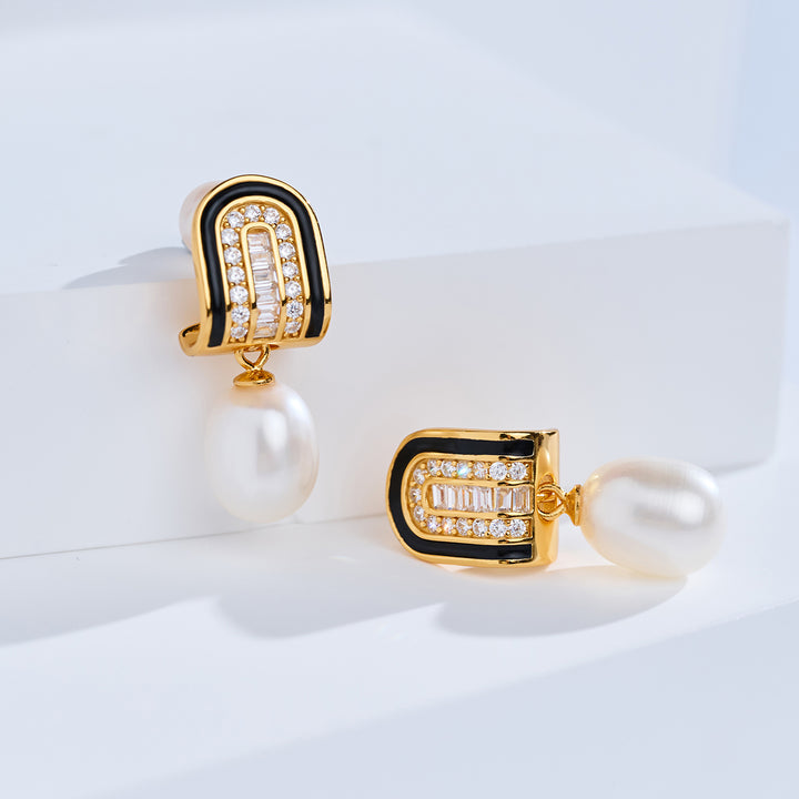 أقراط لؤلؤ المياه العذبة عالية الجودة WE01028 | DECO