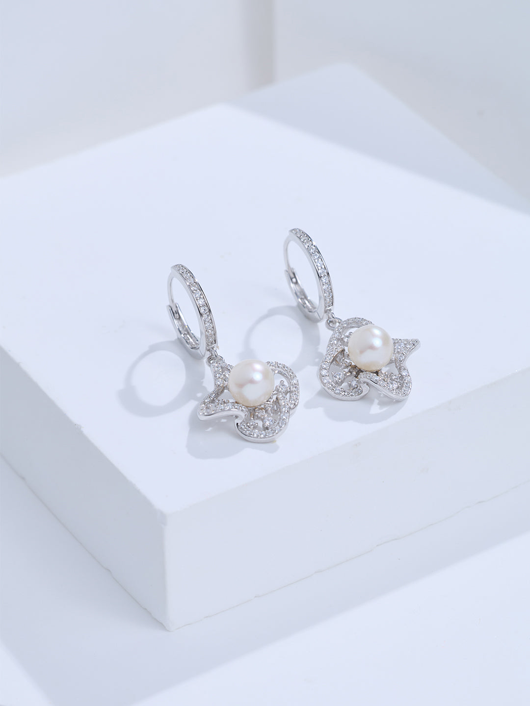 Top Grade Freshwater Pearl Earrings WE01067 | PERANAKAN