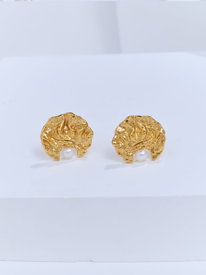 Elegant Freshwater Pearl Earrings WE01070 | SANDS