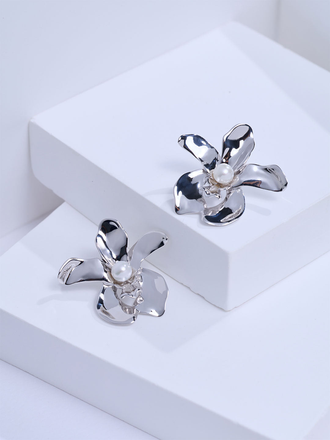 Top Grade Freshwater Pearl Earrings WE01072 | ORCHID
