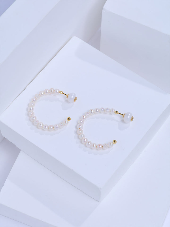 Elegant Freshwater Pearl Earrings WE01082