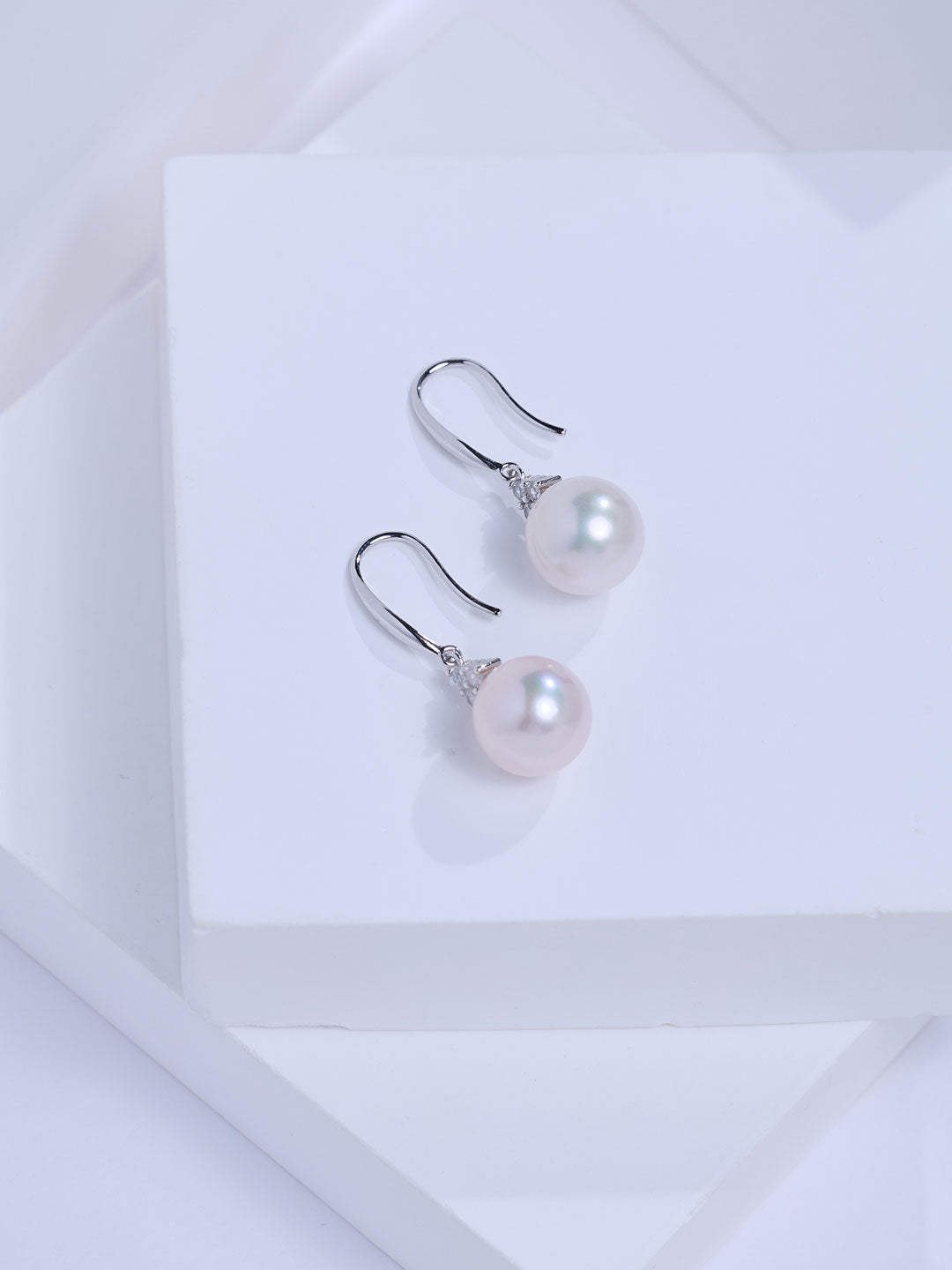 Top Lustre Edison Pearl Earrings WE01087