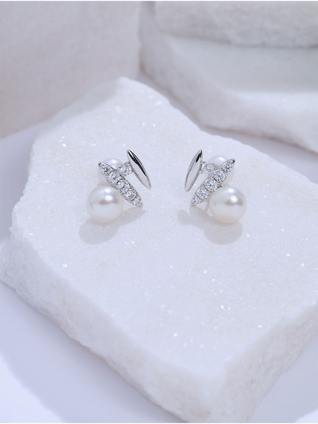 Top Grade Freshwater Pearl Earrings WE01096