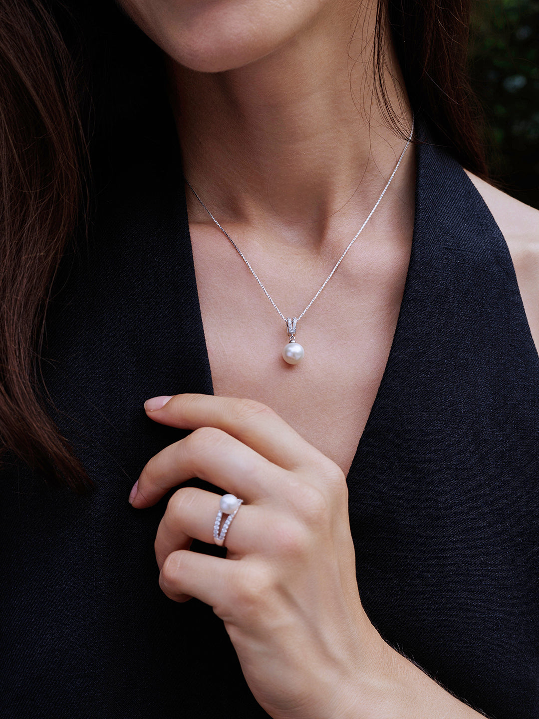 Collier élégant de perles d&