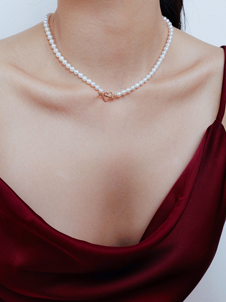 Elegante collana di perle d&