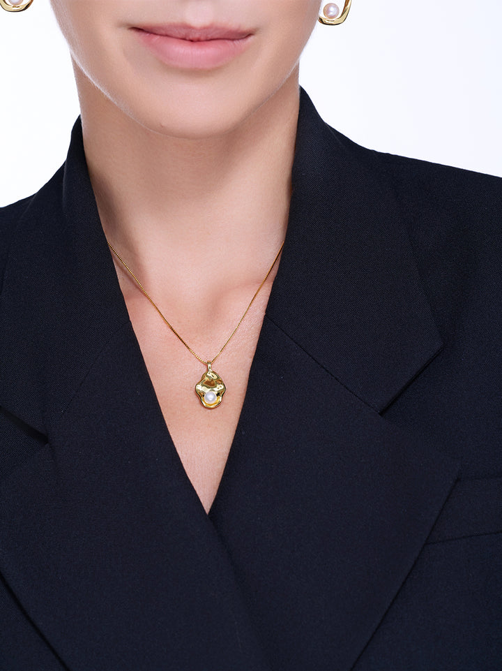 Top Grade Freshwater Pearl Necklace WN00459 | FLUID