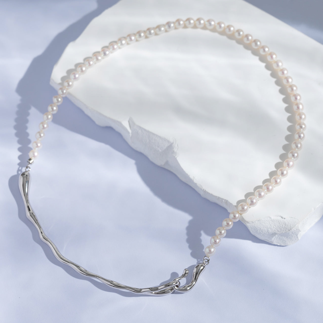 Freshwater Pearl Necklace WN00537 | FLUID - PEARLY LUSTRE