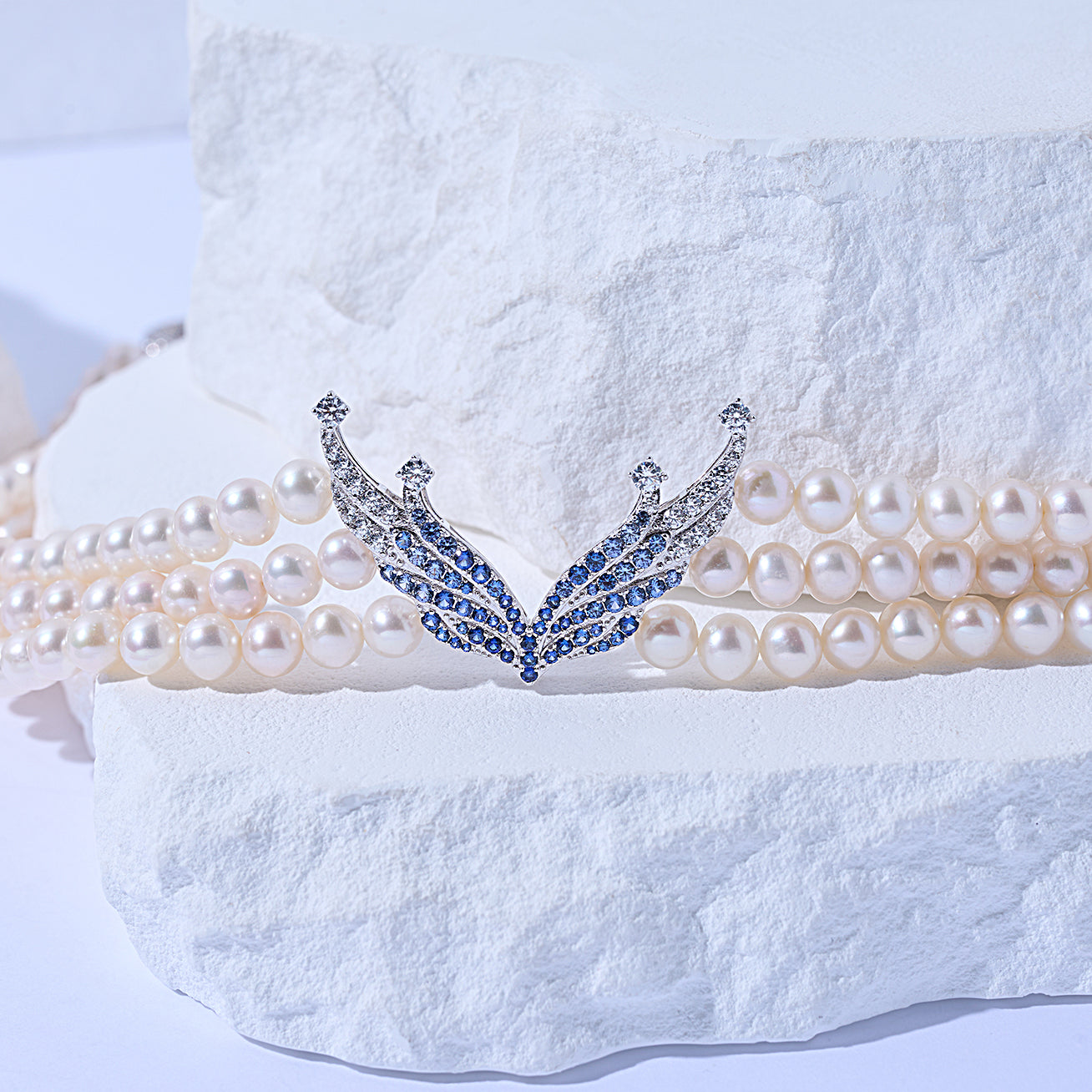 Top Lustre Freshwater Pearl Necklace WN00586 | CELESTE - PEARLY LUSTRE