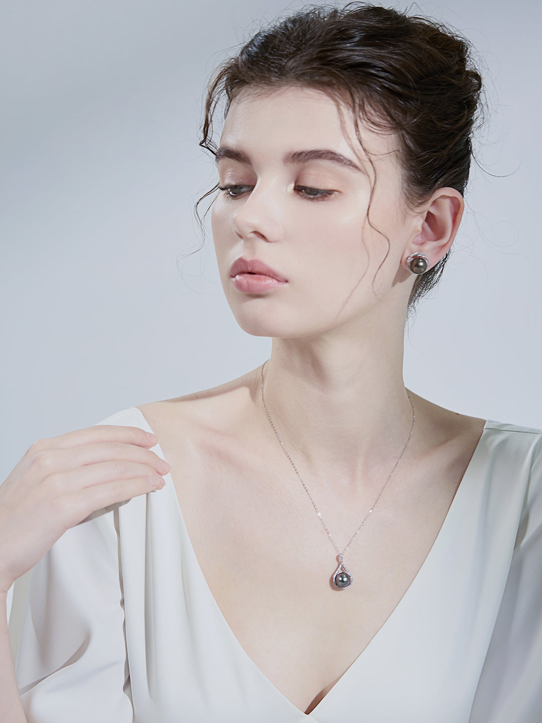Elegante collana di perle di Tahiti WN00619