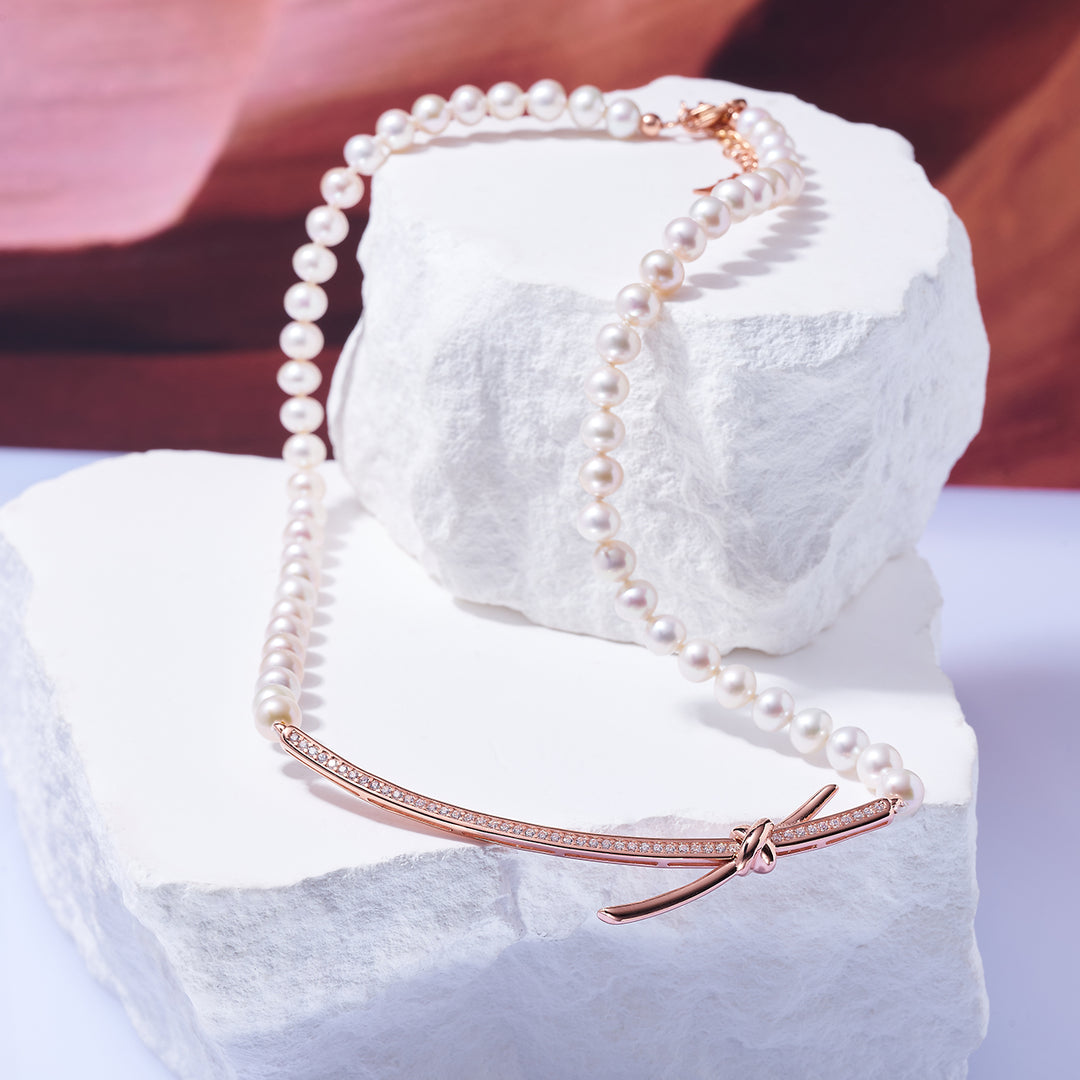 COLLANA DI PERLE Collana composta da un filo di perle giapponesi dal diam di... | Sant’Agostino COLLANA DI PERLE Collana composta da un filo di perle giapponesi dal diam di... | Sant’Agostino
