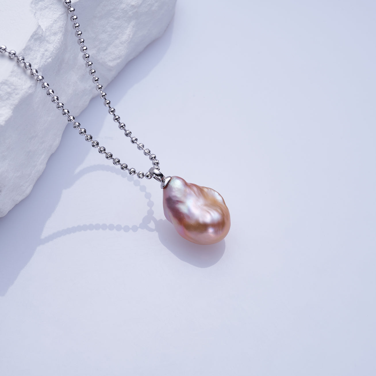 New Yorker Baroque Pearl Necklace WN00685 - PEARLY LUSTRE