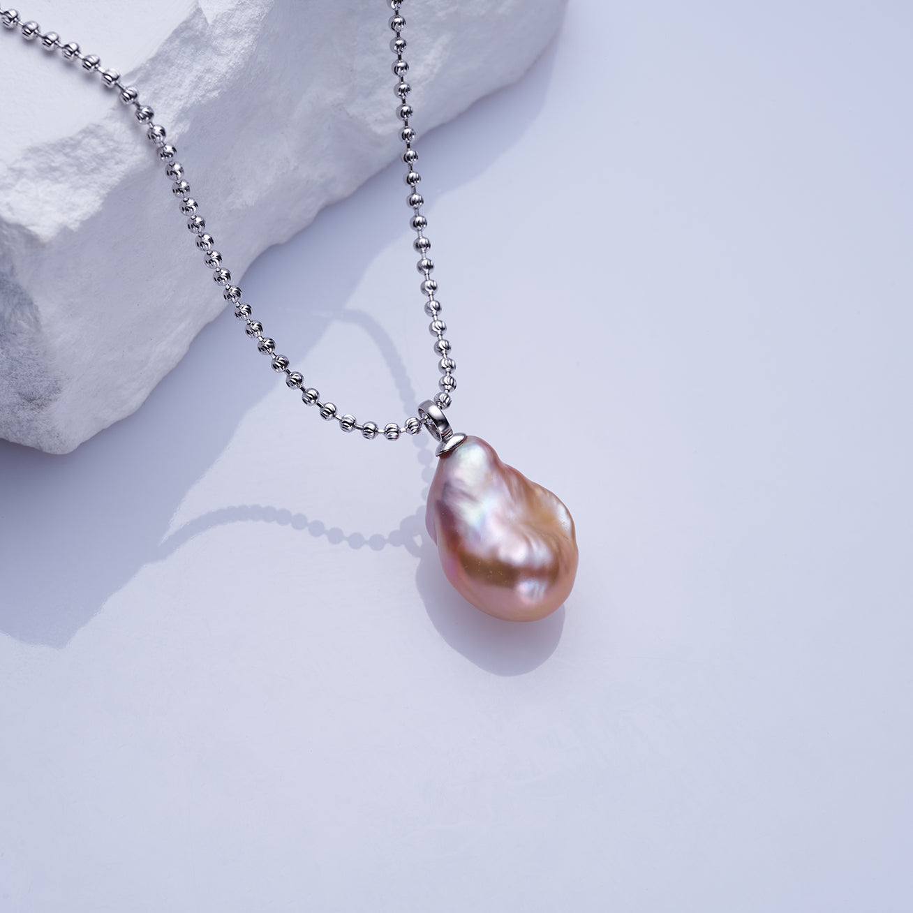New Yorker Baroque Pearl Necklace WN00685 - PEARLY LUSTRE