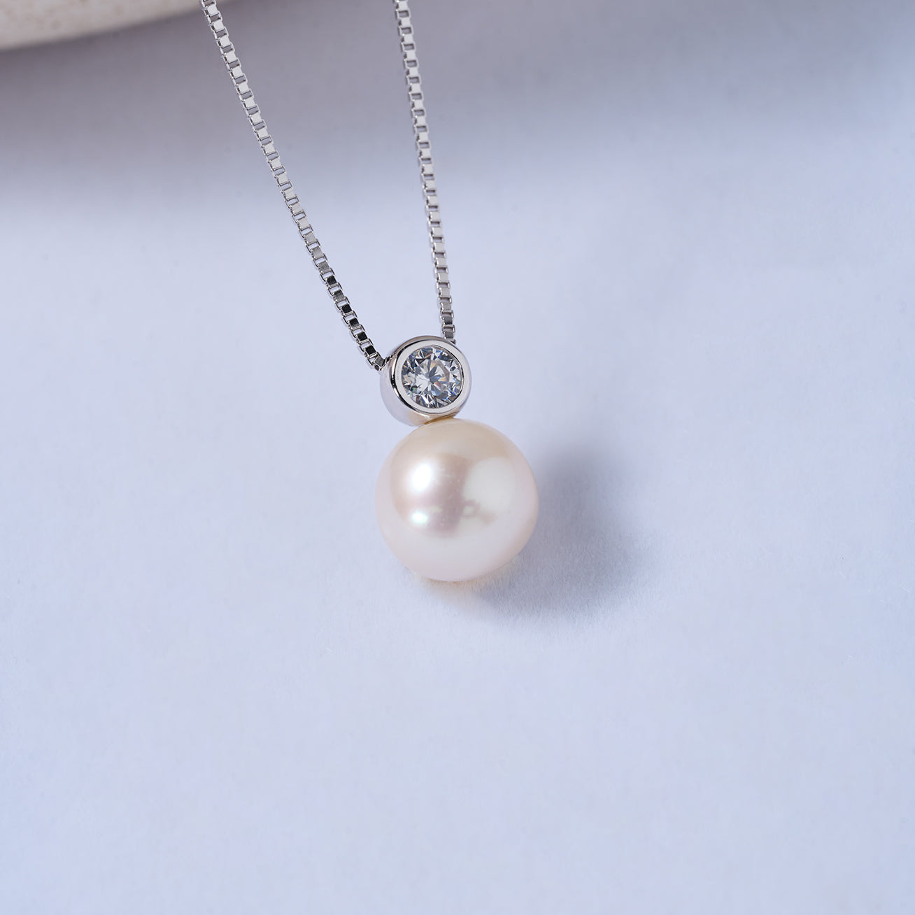 Top Grade Freshwater Pearl Necklace WN00691| BUBBLE - PEARLY LUSTRE