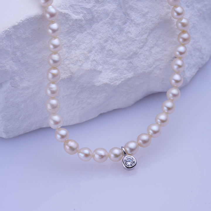 New Yorker Freshwater Pearl Necklace WN00724