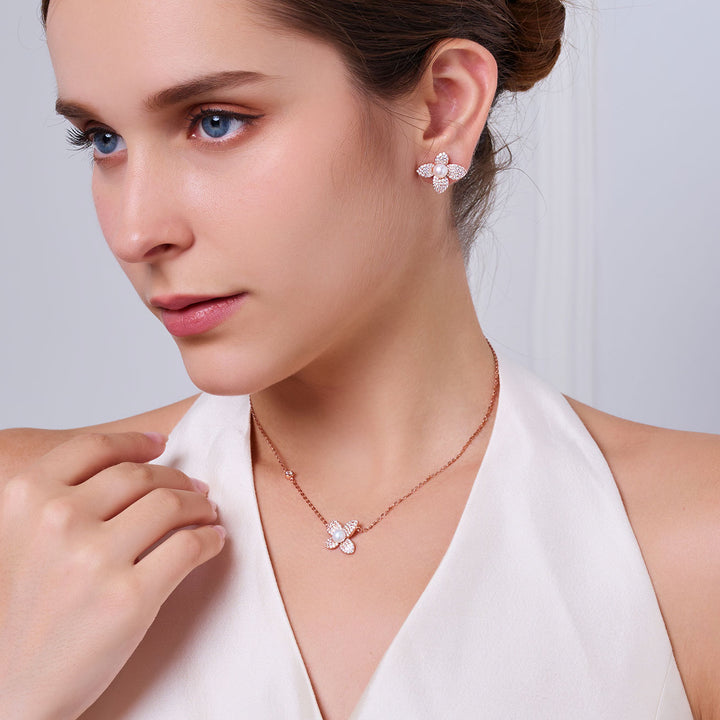 Collana di Perle d'Acqua Dolce di Alta Qualità WN00823 | BLOOM