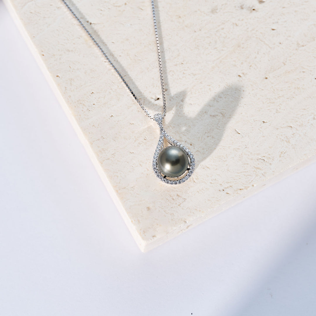 Elegante collana di perle tahitiane WN00832