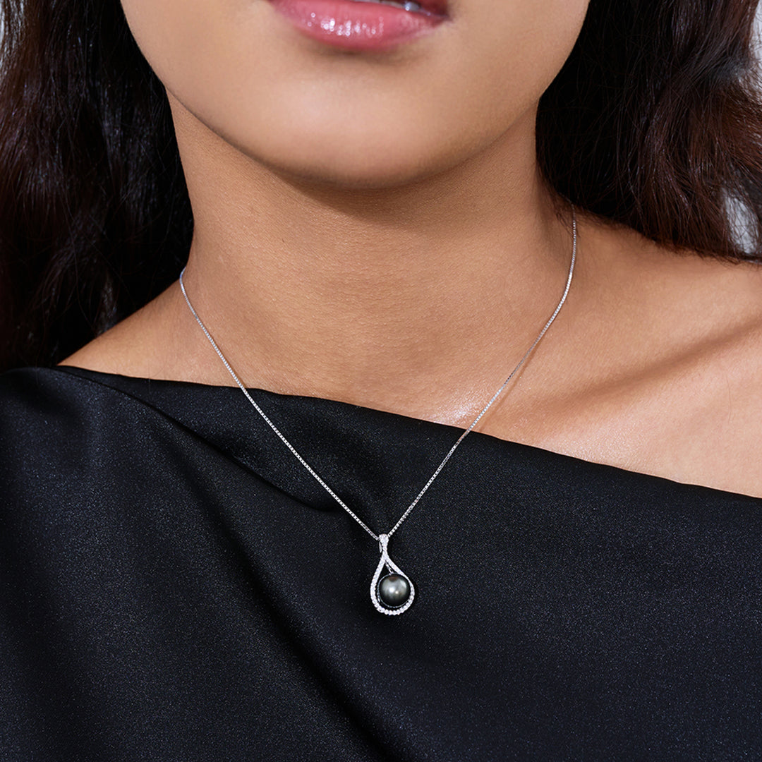 Rantai Leher Mutiara Tahiti Elegan WN00832