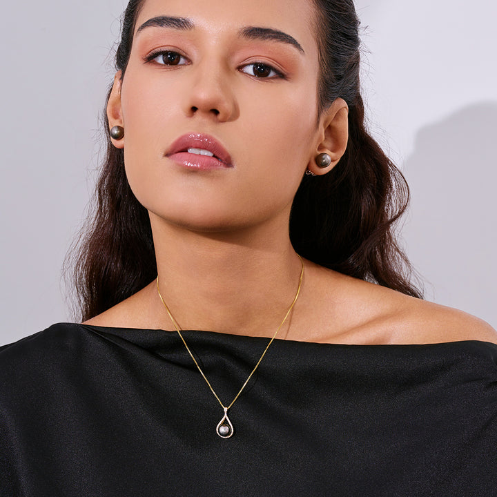 عقد لؤلؤ تاهيتي أنيق WN00847