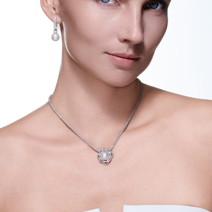 Kalung Mutiara Putih Laut Selatan Kilauan Teratas WN00903