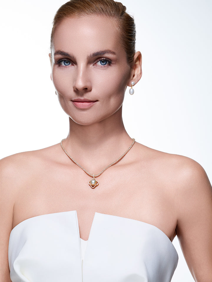 Collier en perles dorées de la mer du Sud à lustre supérieur WN00904