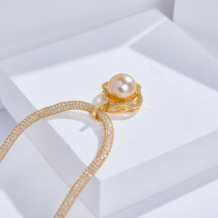 Collier en perles dorées de la mer du Sud à lustre supérieur WN00904