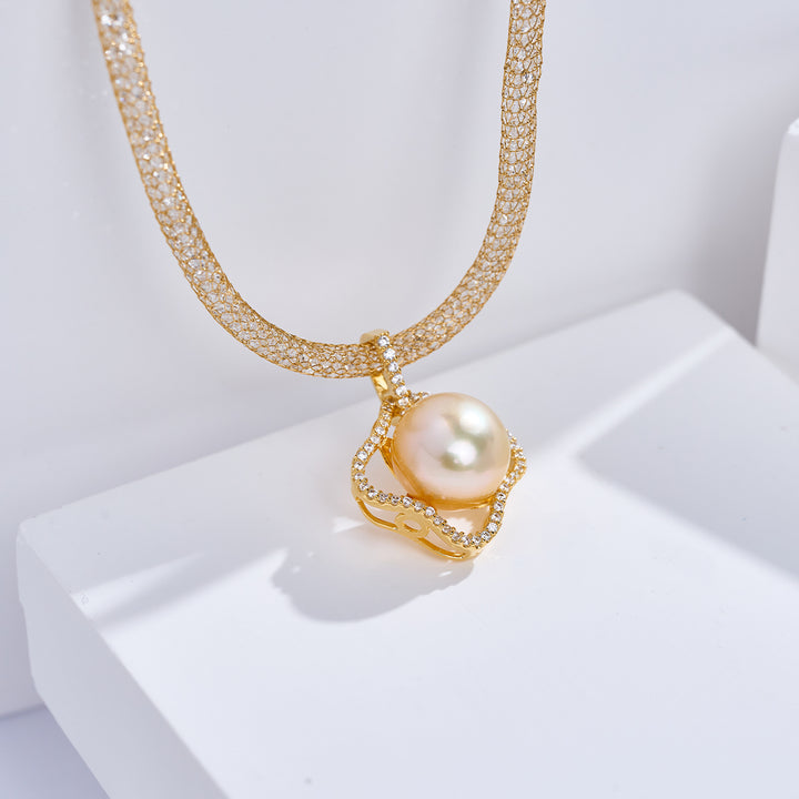 Collier en perles dorées de la mer du Sud à lustre supérieur WN00904