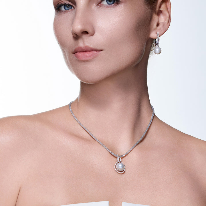 Collana con Perla Bianca del Mare del Sud di Massima Lucentezza WN00909