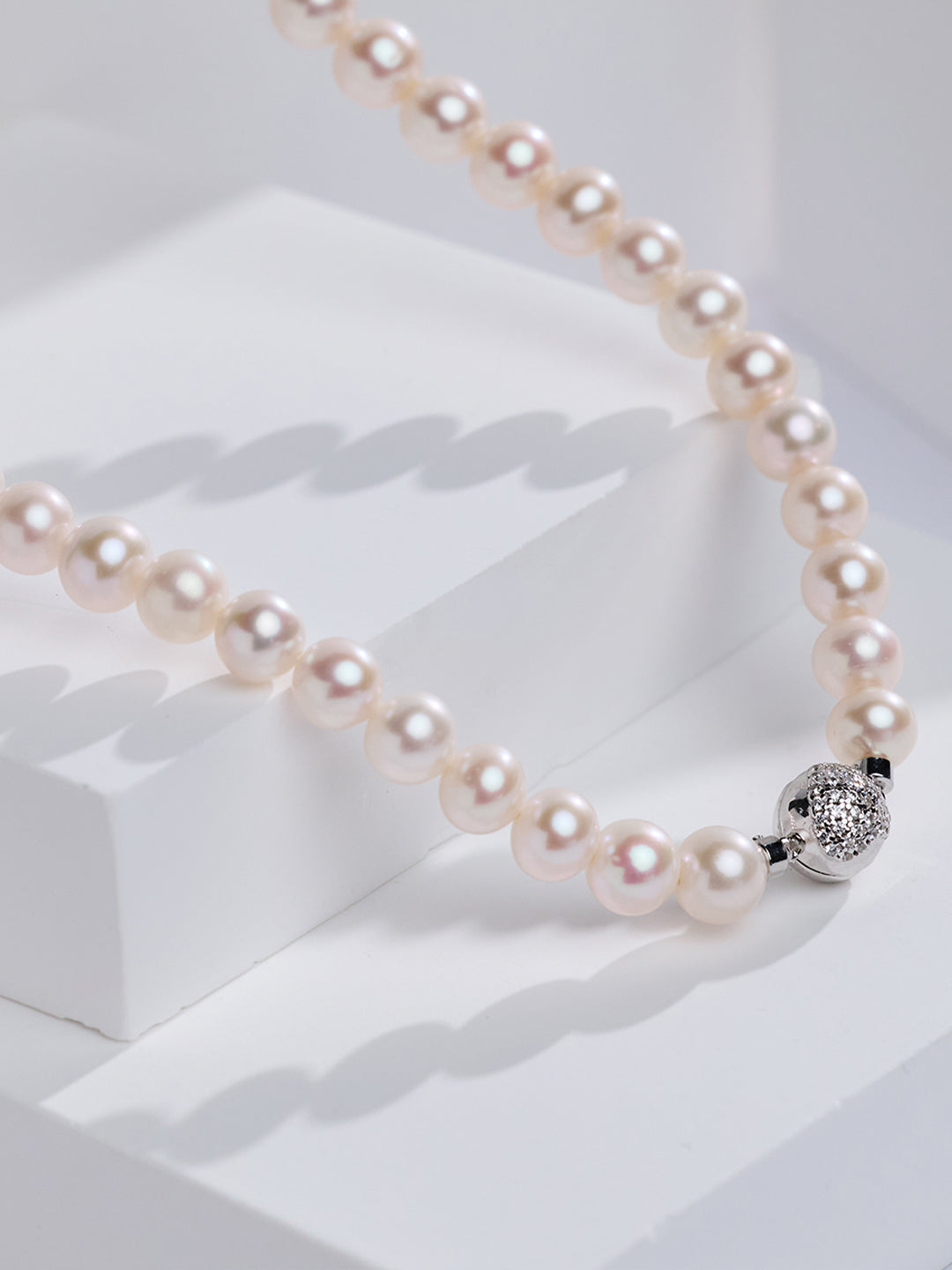 Top Lustre Freshwater Pearl Necklace WN00912