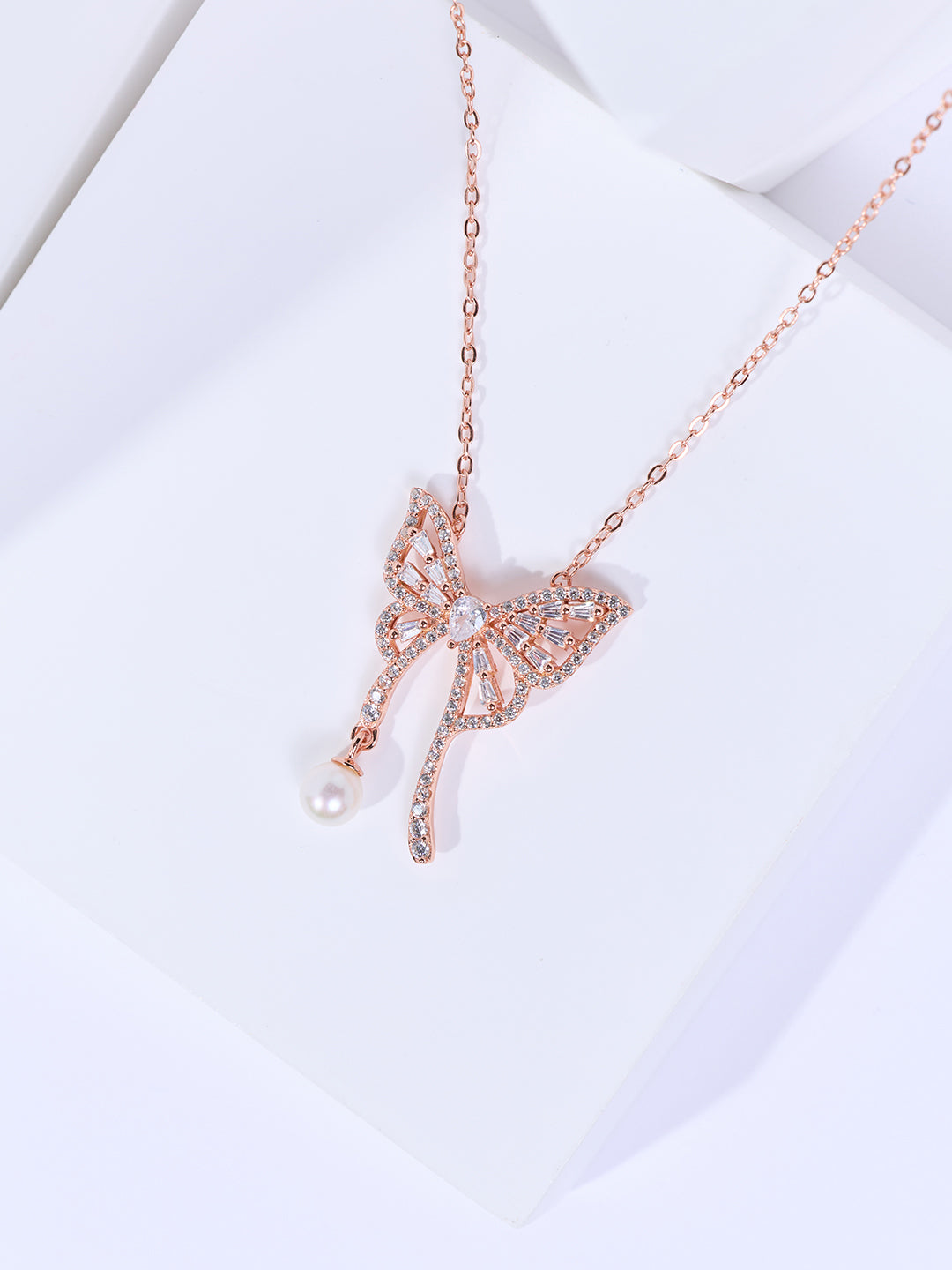 Top Grade Freshwater Pearl Necklace WN00952 | BUTTERFLY