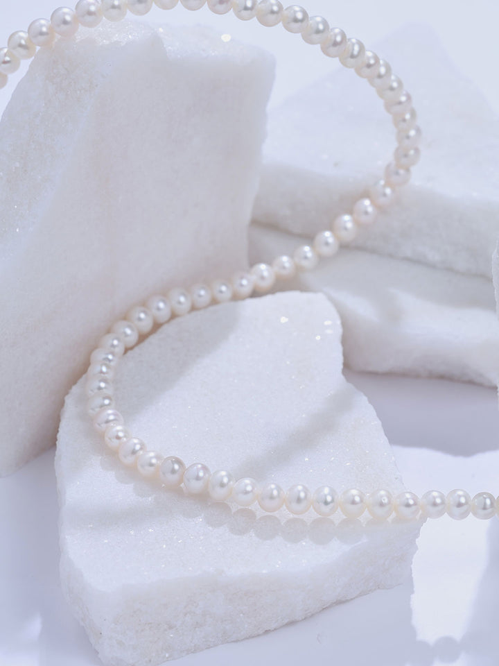 Top Lustre Freshwater Pearl Necklace WN00960 | BUTTERFLY