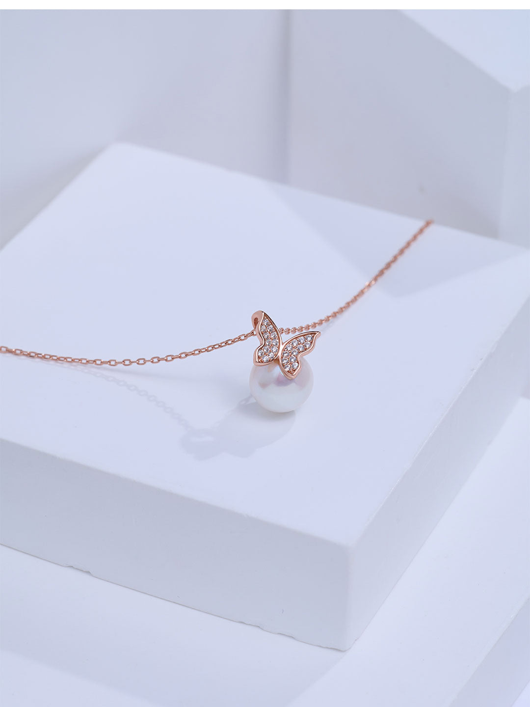 Top Grade Freshwater Pearl Necklace WN00967 BUTTERFLY