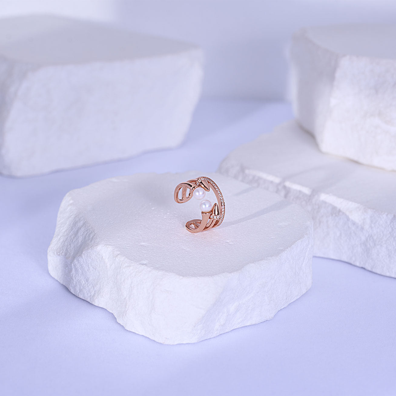 Asian Civilisations Museum Freshwater Pearl Ring WR00013 | ACM Collection - PEARLY LUSTRE