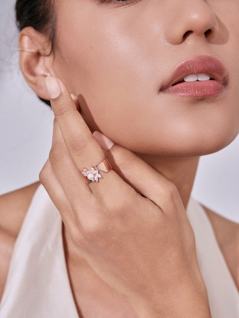 Elegante anello con perla d'acqua dolce WR00079