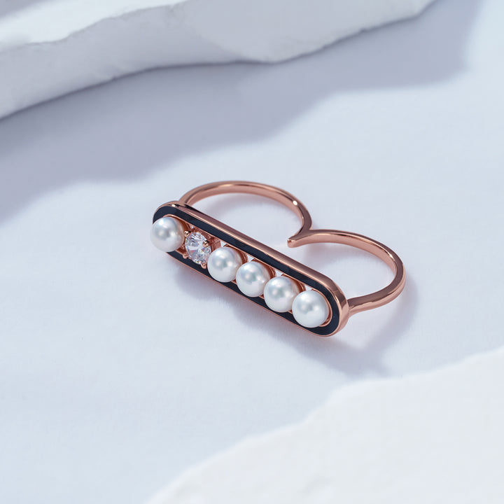 Freshwater Pearl Ring WR00203 | DECO - PEARLY LUSTRE