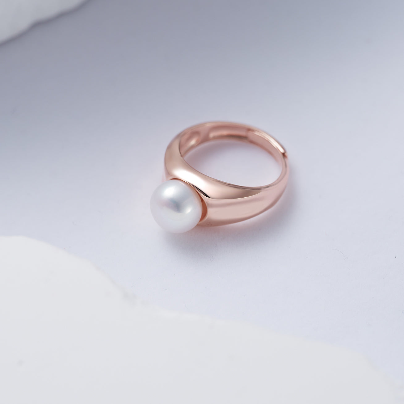 Top Grade Freshwater Pearl Ring WR00260 | FLUID - PEARLY LUSTRE