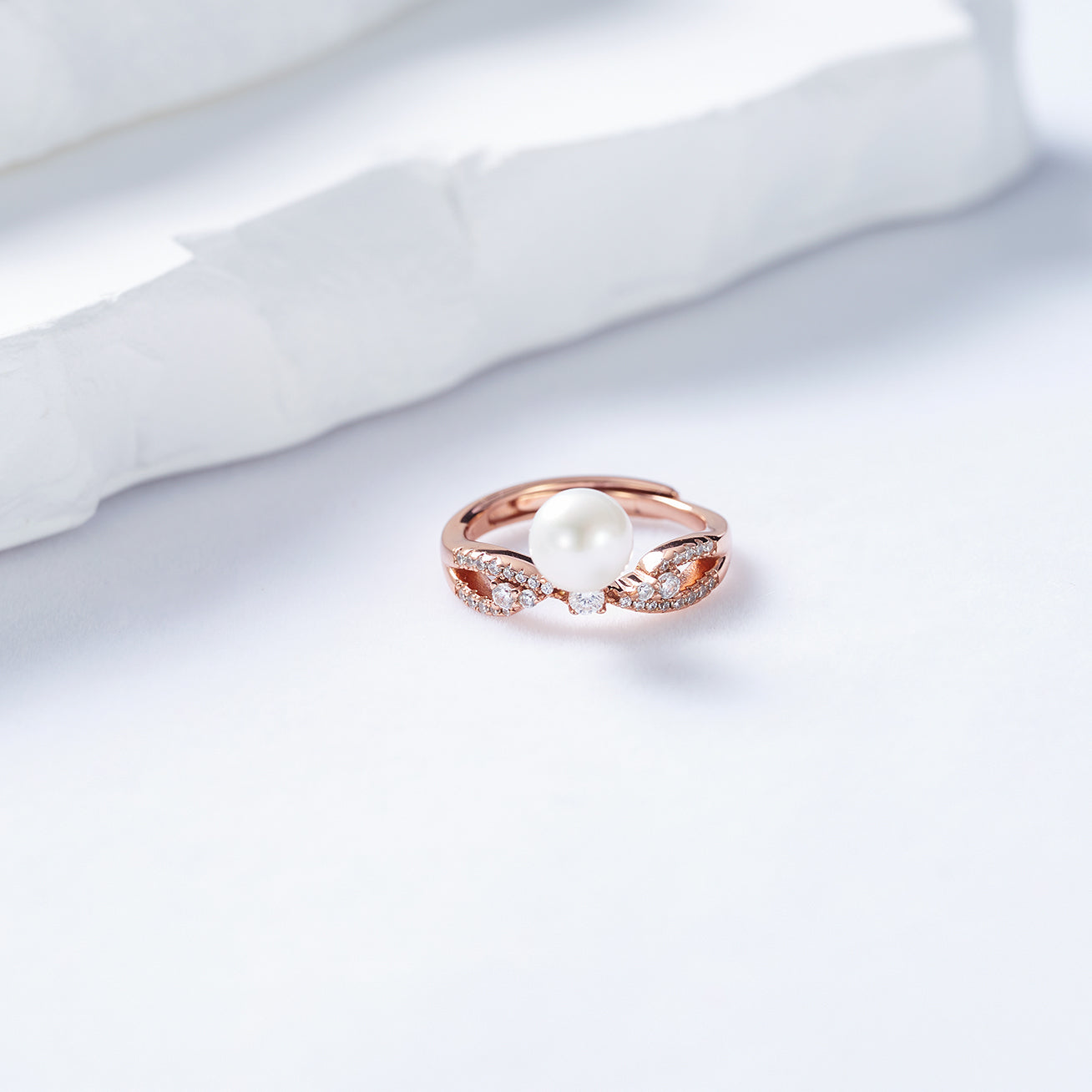 Top Grade Freshwater Pearl Ring WR00266 | STARRY - PEARLY LUSTRE