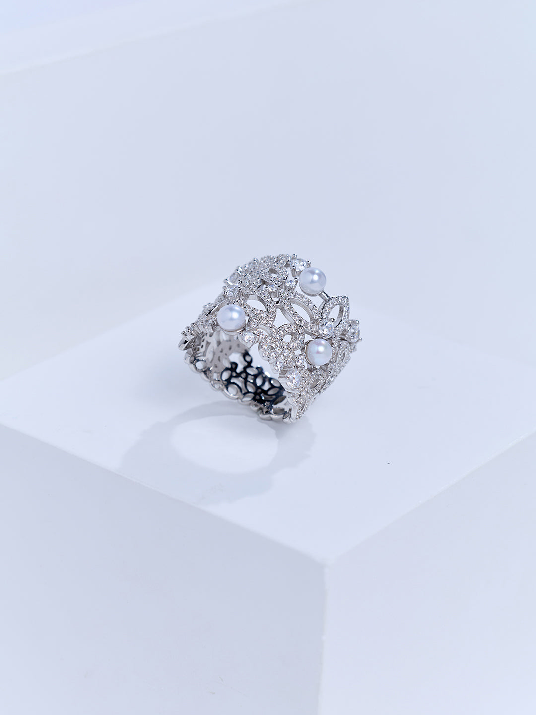 Top Grade Freshwater Pearl Ring WR00413 | BUTTERFLY