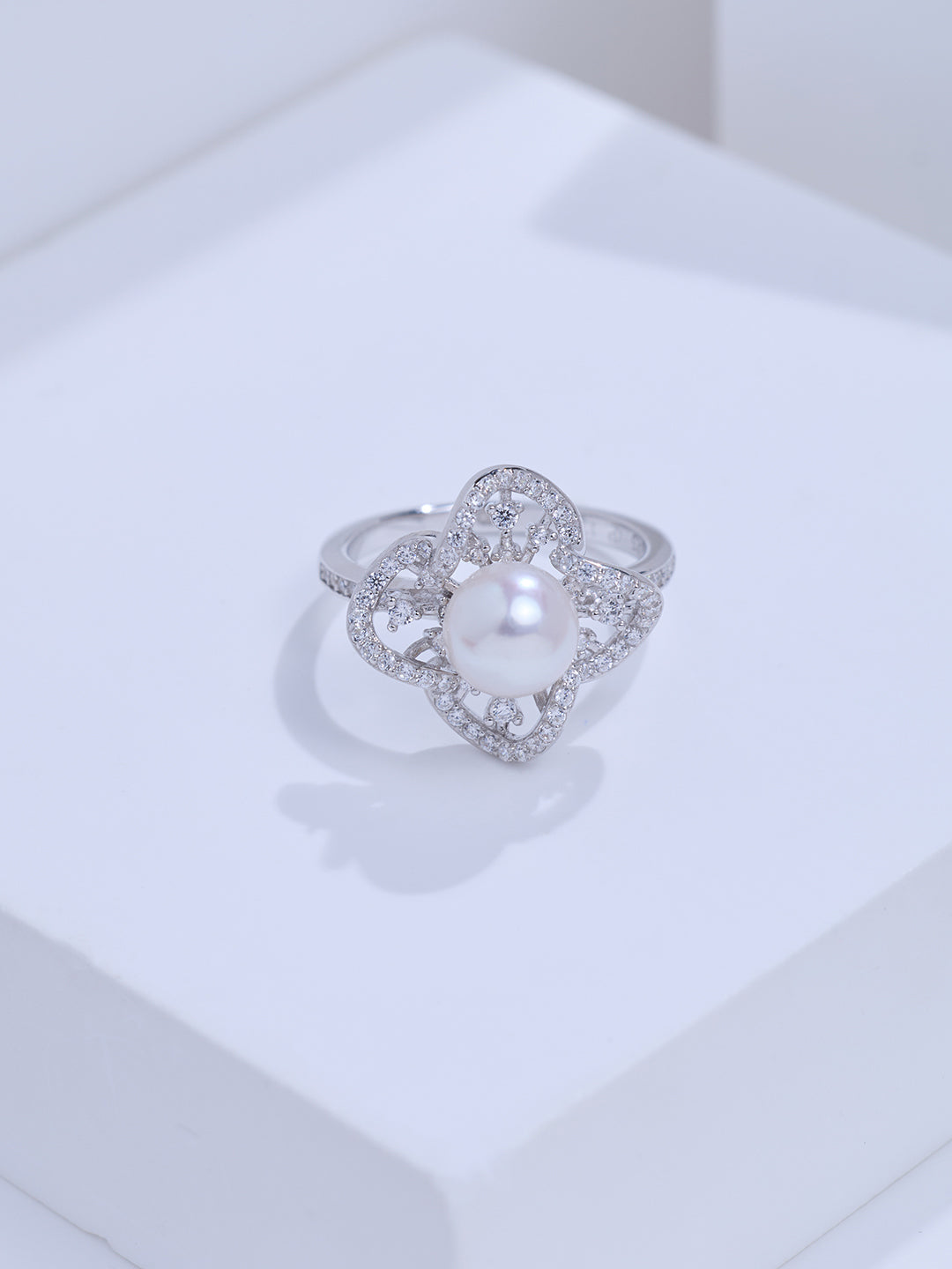 Top Grade Freshwater Pearl Ring  WR00468 | PERANAKAN