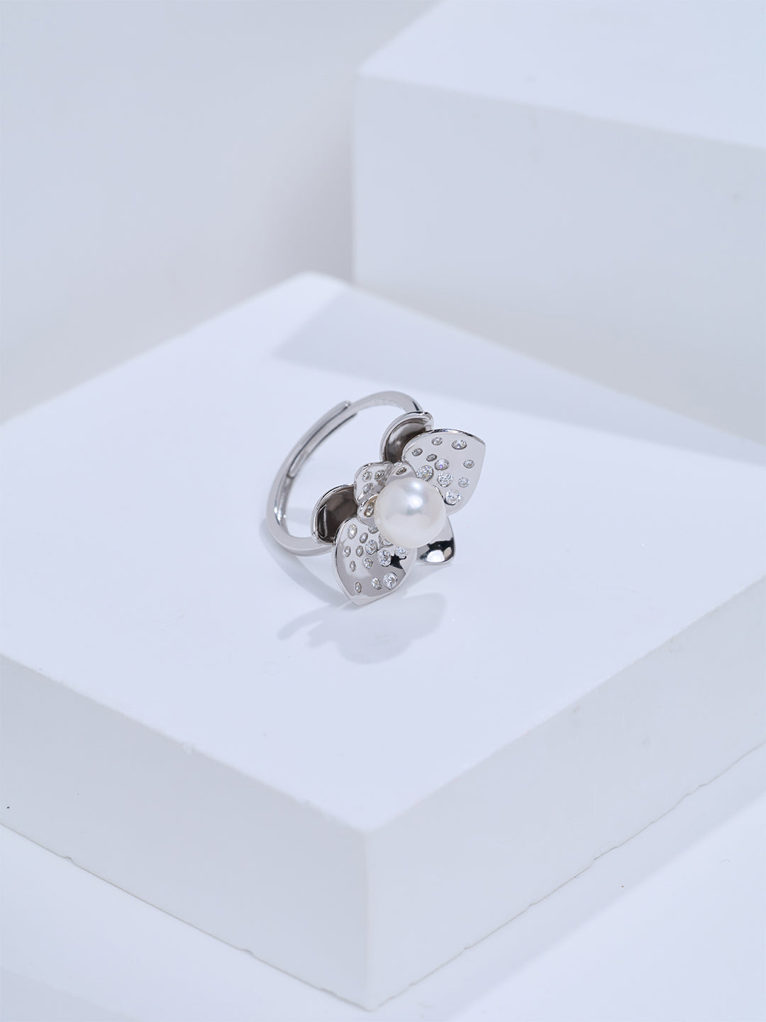 Top Grade Freshwater Pearl Rings WR00471 | ORCHID